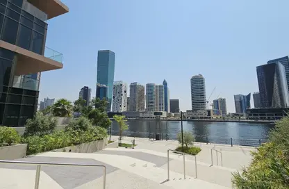 Apartment - 1 Bedroom - 2 Bathrooms for sale in Peninsula One - Peninsula - Business Bay - Dubai
