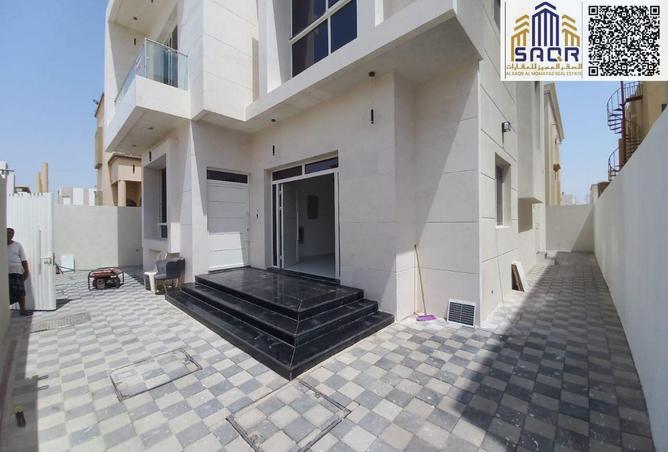 14833342 - Property Image 2