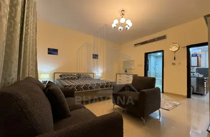 Apartment - Studio - 1 Bathroom for rent in Khalifa City A Villas - Khalifa City A - Khalifa City - Abu Dhabi