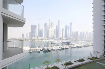 Apartment - 2 Bedrooms - 2 Bathrooms for rent in Palace Beach Residence - EMAAR Beachfront - Dubai Harbour - Dubai