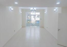 Apartment - 2 bedrooms - 3 bathrooms for rent in Diplomat Building - Umm Hurair 1 - Umm Hurair - Dubai