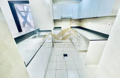 Apartment - 1 Bedroom - 2 Bathrooms for rent in Infinity Building - Al Satwa - Dubai