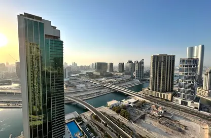 Apartment - 1 Bedroom - 2 Bathrooms for rent in Burooj Views - Marina Square - Al Reem Island - Abu Dhabi