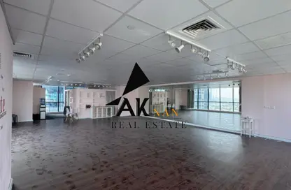 Office Space - Studio - 1 Bathroom for rent in Jumeirah Bay X2 - JLT Cluster X - Jumeirah Lake Towers - Dubai