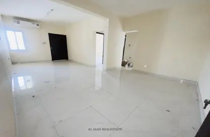 Apartment - 1 Bedroom - 1 Bathroom for rent in Hai Al Madheef - Central District - Al Ain