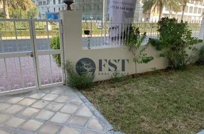 Villa - 4 Bedrooms - 3 Bathrooms for rent in Al Barsha South 4 - Al Barsha South - Al Barsha - Dubai