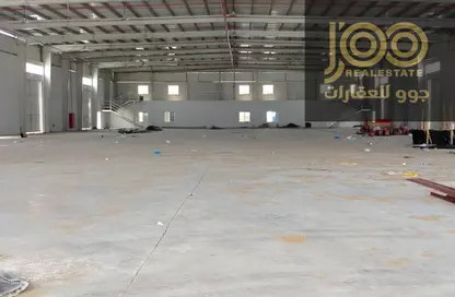 Warehouse - Studio for rent in Umm Al Thuoob - Umm Al Quwain