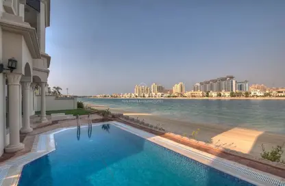 Villa - 4 Bedrooms - 5 Bathrooms for rent in Garden Homes Frond M - Garden Homes - Palm Jumeirah - Dubai