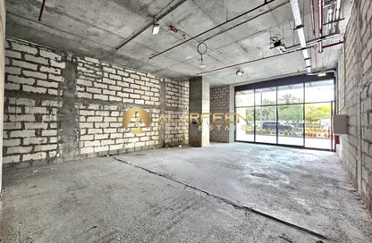 Shop - Studio - 1 Bathroom for rent in Binghatti Tulip - Jumeirah Village Circle - Dubai