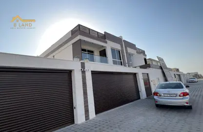 Villa - 5 Bedrooms - 7+ Bathrooms for rent in Al Hooshi Villas - Hoshi - Al Badie - Sharjah