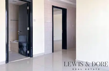 Apartment - 1 Bedroom - 1 Bathroom for rent in Escan Tower - Dubai Marina - Dubai