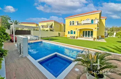 Villa - 3 Bedrooms - 4 Bathrooms for rent in Legacy - Jumeirah Park - Dubai