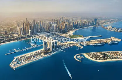 Apartment - 2 Bedrooms - 2 Bathrooms for sale in Seapoint - EMAAR Beachfront - Dubai Harbour - Dubai