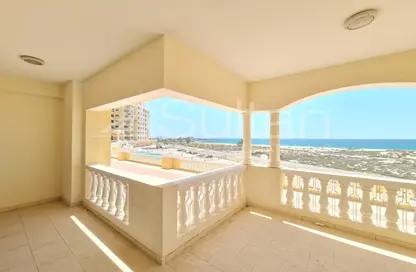 Terrace image for: Apartment - 1 Bedroom - 1 Bathroom for sale in Royal Breeze 4 - Royal Breeze - Al Hamra Village - Ras Al Khaimah, Image 1