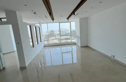 Office Space - Studio - 1 Bathroom for rent in Churchill Executive Tower - Churchill Towers - Business Bay - Dubai