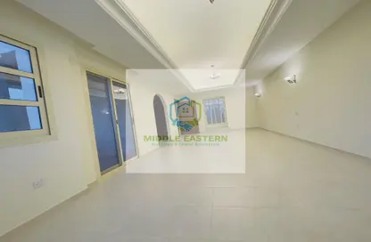 Empty Room image for: Apartment - 5 Bedrooms - 7 Bathrooms for rent in Al Nahyan - Abu Dhabi, Image 1
