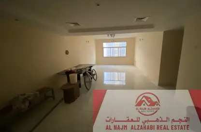 Apartment - 2 Bedrooms - 2 Bathrooms for rent in Cornish Tower - Al Rumaila - Ajman