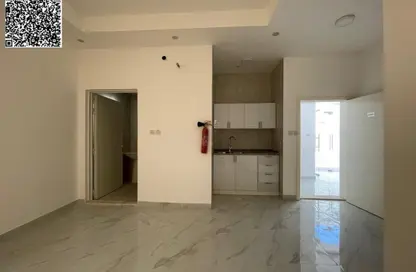 عمارة بالكامل - 6 غرف نوم - 8 حمامات للبيع في ليوارا 1 - عجمان