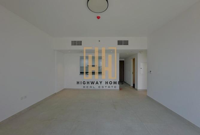 15703300 - Property Image 3