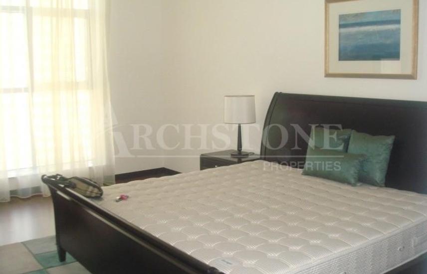 شقة للبيع فى جرين ليك برج 2 Luxurious 1 Bedroom for Sale in Green