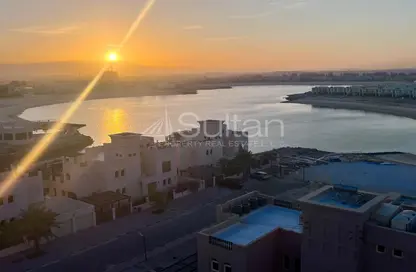 شقة - 2 غرف نوم - 2 حمامات للبيع في قرية الحمرا - رأس الخيمة