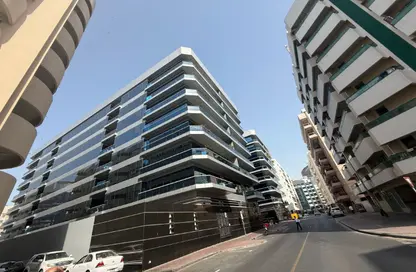 Apartment - 3 Bedrooms - 3 Bathrooms for rent in Silver Sands 2 - Mankhool - Bur Dubai - Dubai