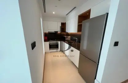 Kitchen image for: Apartment - 2 Bedrooms - 3 Bathrooms for rent in Vida Residences Dubai Marina - Dubai Marina - Dubai, Image 1