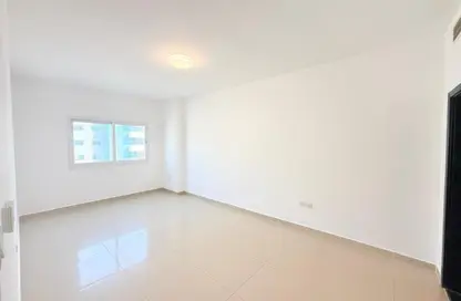 Apartment - 2 Bedrooms - 2 Bathrooms for rent in Tower 41 - Al Reef Downtown - Al Reef - Abu Dhabi