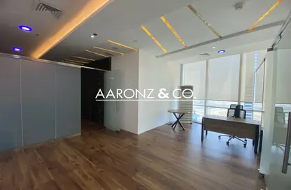 Office Space - Studio for rent in Park Lane Tower - Business Bay - Dubai