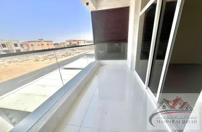 فيلا - 5 غرف نوم - 8 حمامات للايجار في حوشي - البادي - الشارقة