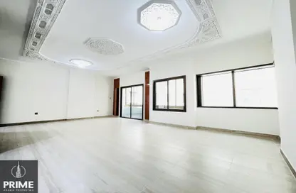 Apartment - 4 Bedrooms - 4 Bathrooms for rent in Corniche Road - Abu Dhabi
