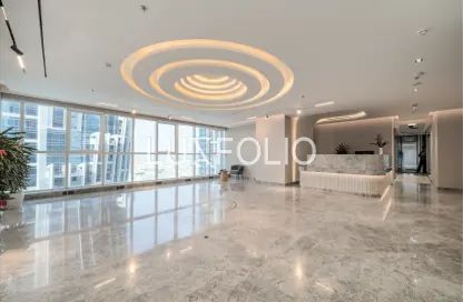 طابق كامل - استوديو للايجار في ذا كورت تاور - الخليج التجاري - دبي