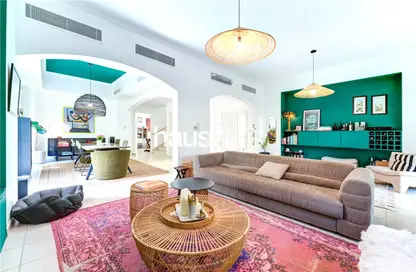 Villa - 3 Bedrooms - 4 Bathrooms for sale in Deema 3 - Deema - The Lakes - Dubai