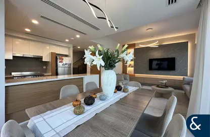 تاون هاوس - 4 غرف نوم - 3 حمامات للبيع في لا روزا 5 - فيلا نوفا - دبي لاند - دبي