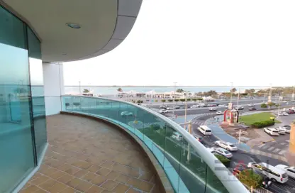 Balcony image for: Apartment - 4 Bedrooms - 6 Bathrooms for rent in Al Hana Tower - Al Khalidiya - Abu Dhabi, Image 1