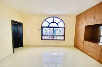 Apartment - 3 Bedrooms - 4 Bathrooms for rent in Al Manaseer - Al Ain