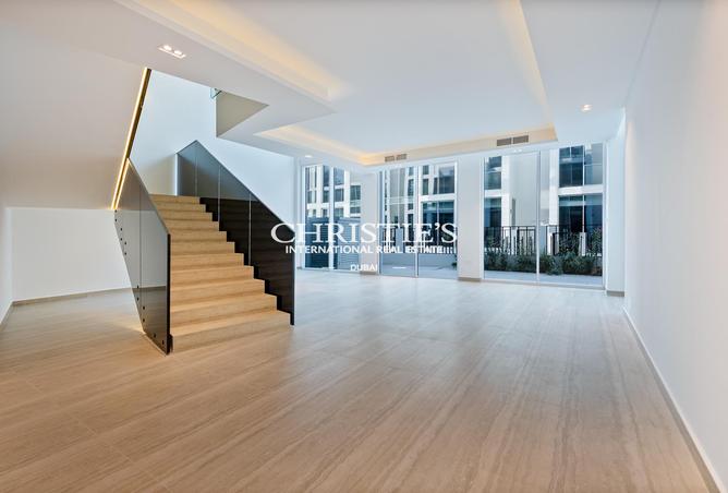 15732221 - Property Image 2