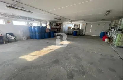 Warehouse - Studio for rent in Al Quoz 3 - Al Quoz - Dubai