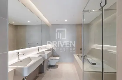 Apartment - 2 Bedrooms - 4 Bathrooms for rent in Canal Front Residence 9 - Canal Front Residences - Al Wasl - Dubai
