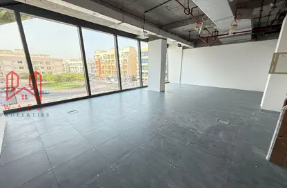 مكتب - استوديو - 1 حمام للايجار في عود ميثاء - بر دبي - دبي