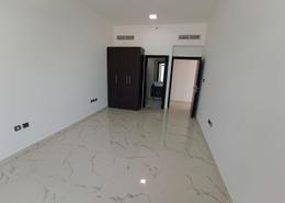Empty Room image for: Apartment - 1 bedroom - 2 bathrooms for rent in Geepas Tower - Arjan - Dubai, Image 1