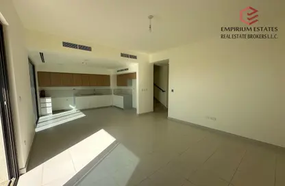 Empty Room image for: Townhouse - 4 Bedrooms - 4 Bathrooms for rent in Parkside 2 - EMAAR South - Dubai South (Dubai World Central) - Dubai, Image 1