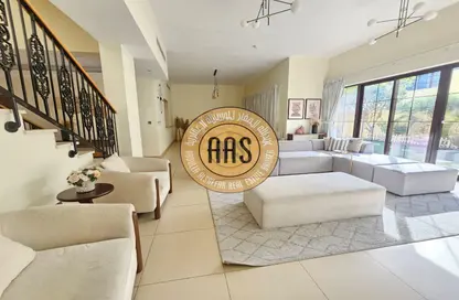 Villa - 4 Bedrooms - 5 Bathrooms for rent in Nad Al Sheba 2 - Nad Al Sheba - Dubai