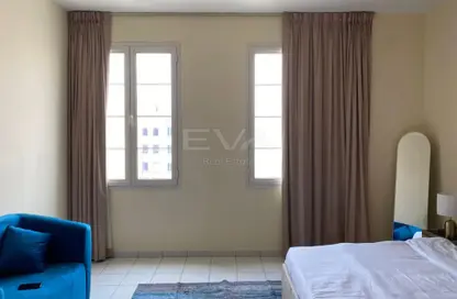 شقة - 1 حمام للايجار في Y03 - طراز إنجليزي - المدينة الدولية - دبي