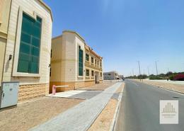 Apartment - 2 bedrooms - 2 bathrooms for rent in Asharej - Al Ain