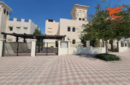 Duplex - 5 Bedrooms - 7 Bathrooms for rent in Al Hamra Village Villas - Al Hamra Village - Ras Al Khaimah