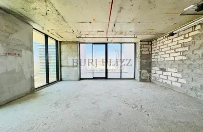 Office Space - Studio - 1 Bathroom for rent in Binghatti House - Jumeirah Village Circle - Dubai
