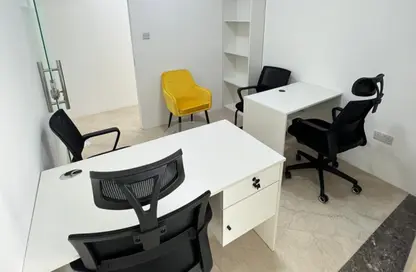 Business Centre - Studio - 3 Bathrooms for rent in Airport Road - Airport Road Area - Al Garhoud - Dubai