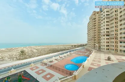 Pool image for: Apartment - 1 Bathroom for rent in Royal Breeze 1 - Royal Breeze - Al Hamra Village - Ras Al Khaimah, Image 1