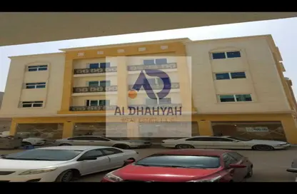 عمارة بالكامل - استوديو - 1 حمام للبيع في تجارية مويلح - الشارقة